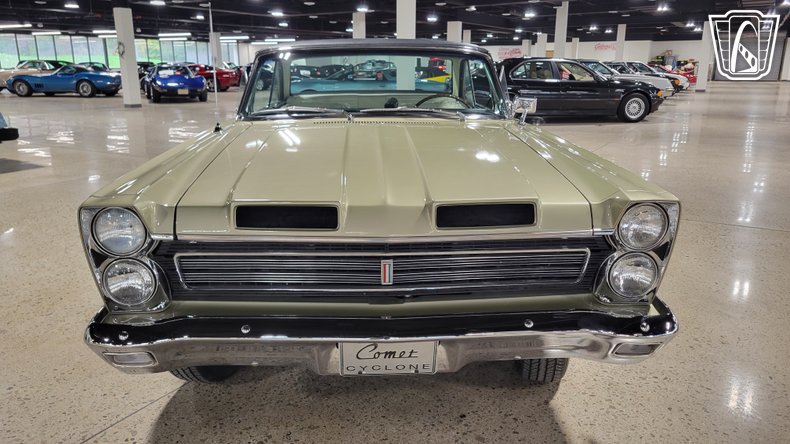 1965 Mercury Comet 45