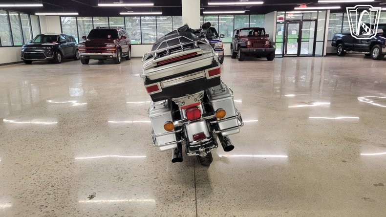 2003 Harley Davidson FLHTCUI 20