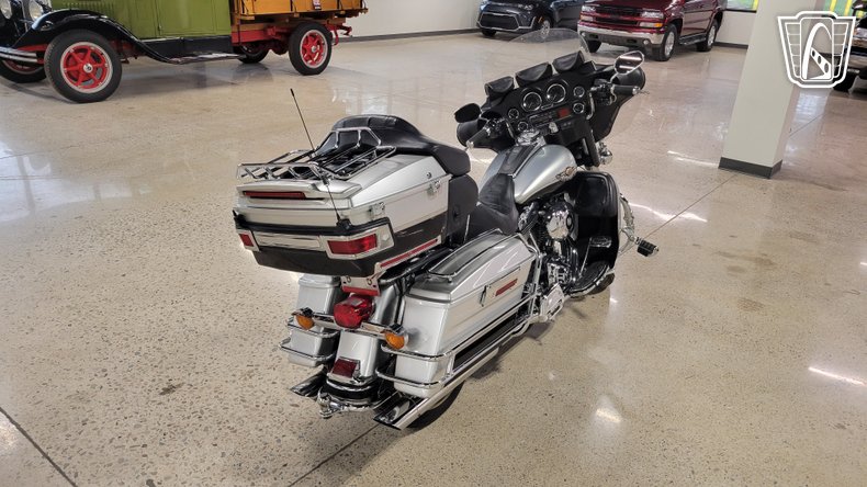 2003 Harley Davidson FLHTCUI 24