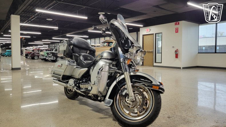 2003 Harley Davidson FLHTCUI 28