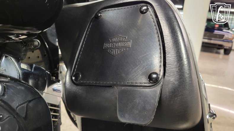 2003 Harley Davidson FLHTCUI 62