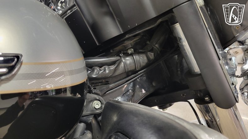2003 Harley Davidson FLHTCUI 68