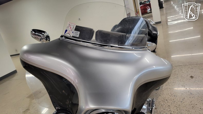 2003 Harley Davidson FLHTCUI 79