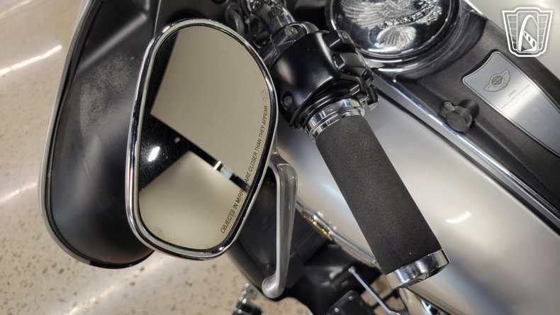 2003 Harley Davidson FLHTCUI 81