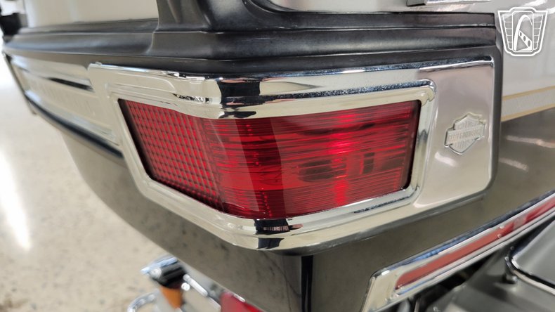 2003 Harley Davidson FLHTCUI 99
