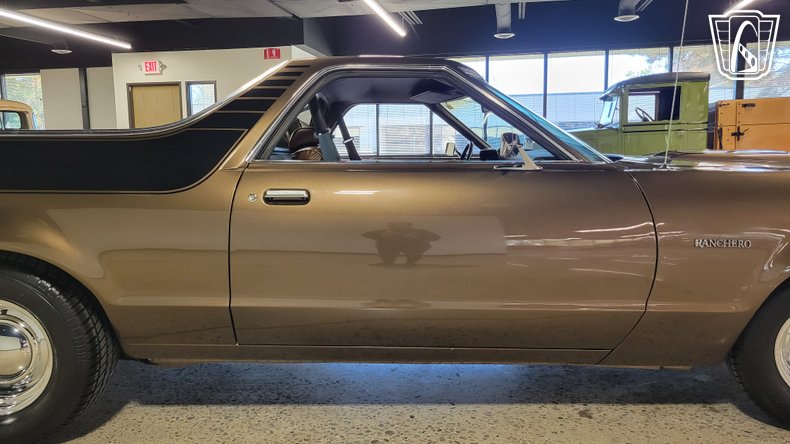 1977 Ford Ranchero 38