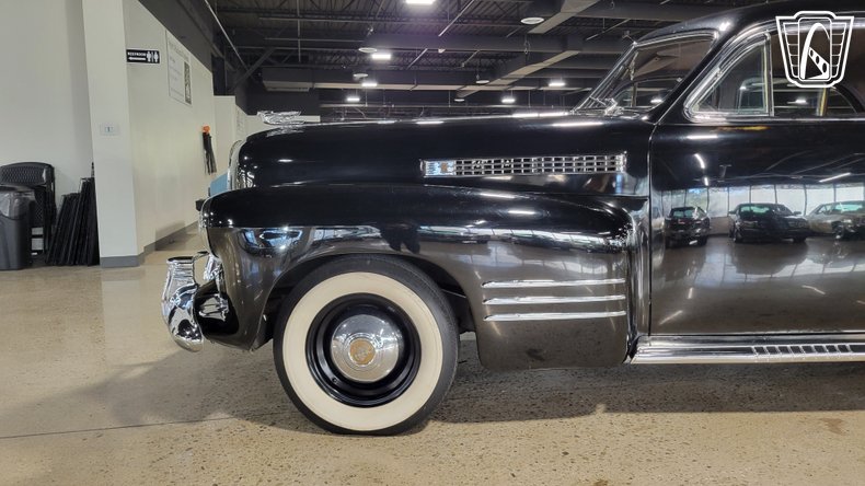 1941 Cadillac Series 62 25