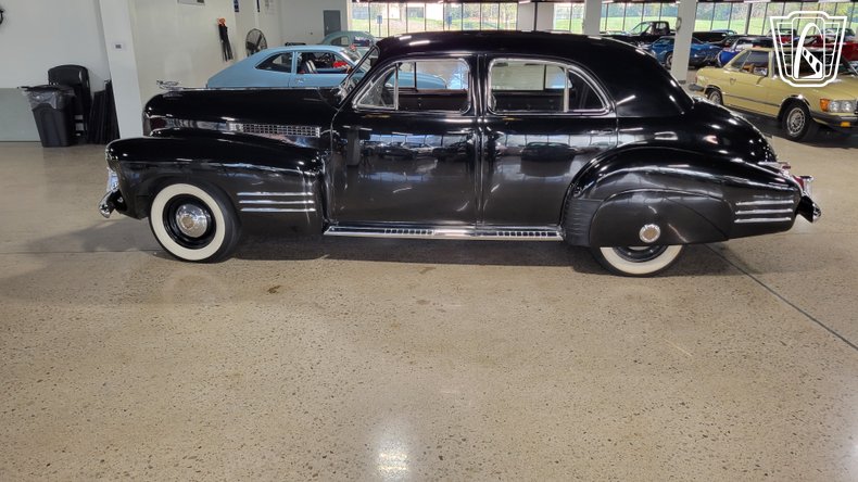 1941 Cadillac Series 62 24