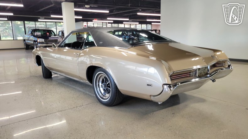1967 Buick Riviera 25
