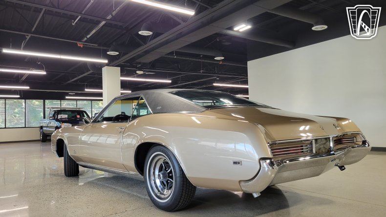 1967 Buick Riviera 24