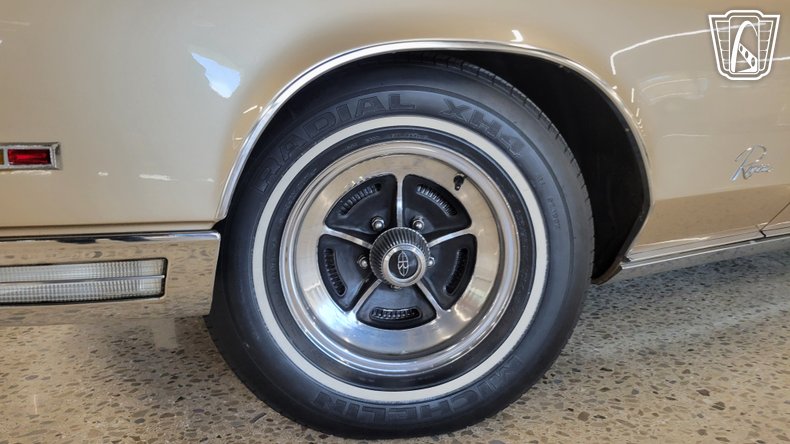 1967 Buick Riviera 5