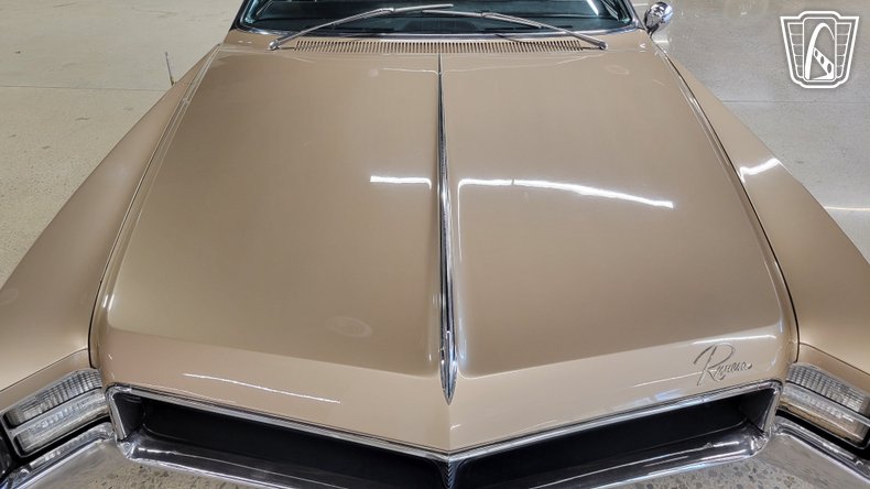 1967 Buick Riviera 46