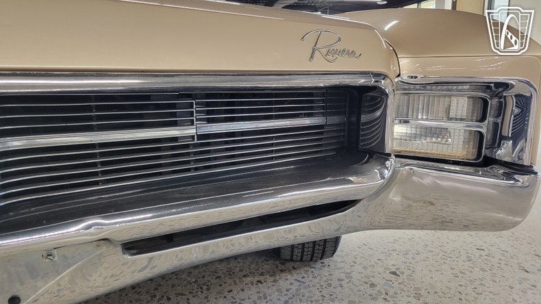 1967 Buick Riviera 48