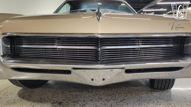 1967 Buick Riviera 49