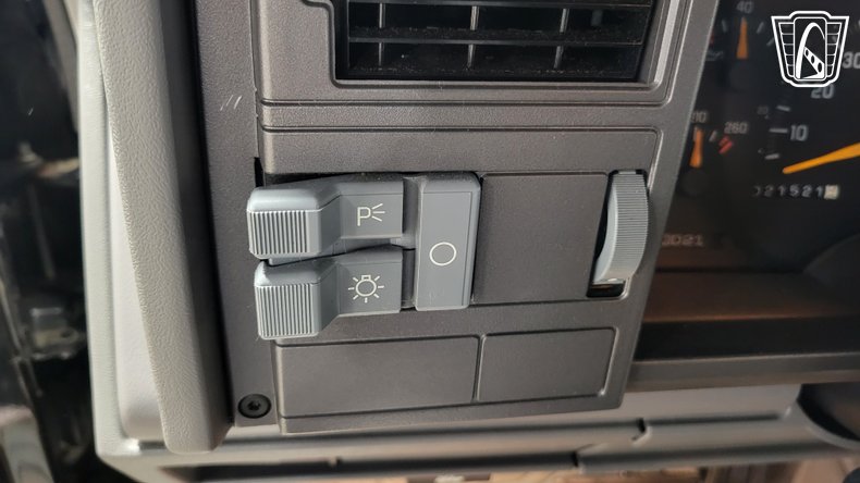 1993 Chevrolet 1500 77