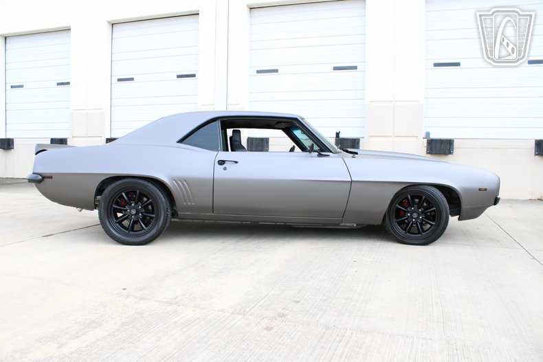 1969 Chevrolet Camaro 32