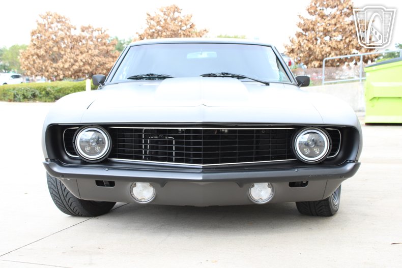 1969 Chevrolet Camaro 11