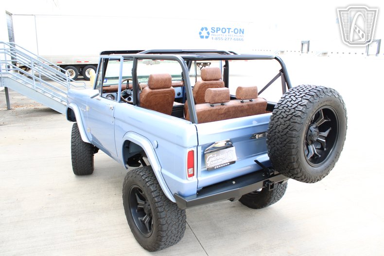 1970 Ford Bronco 23