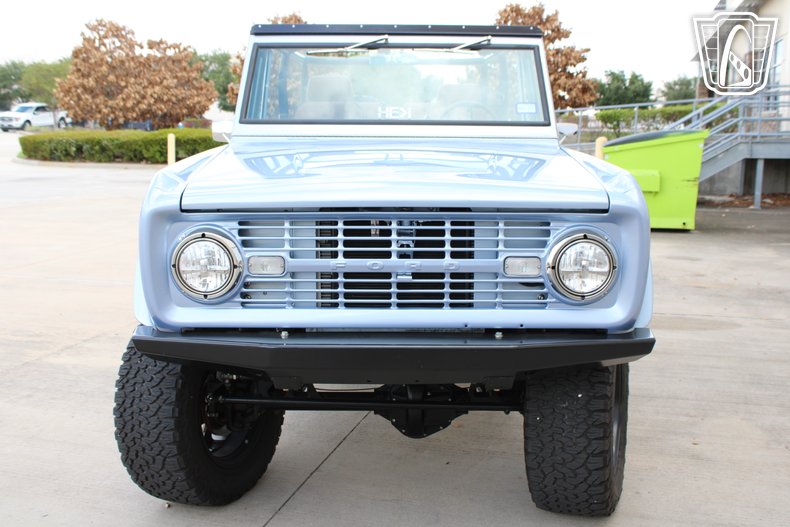 1970 Ford Bronco 11