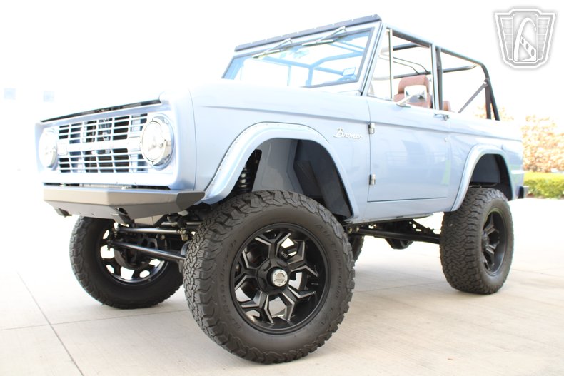 1970 Ford Bronco 13