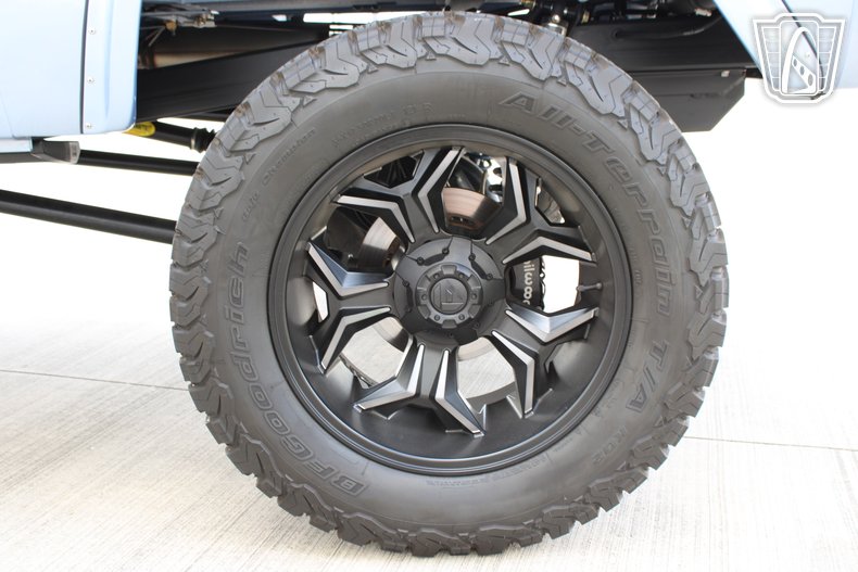 1970 Ford Bronco 9