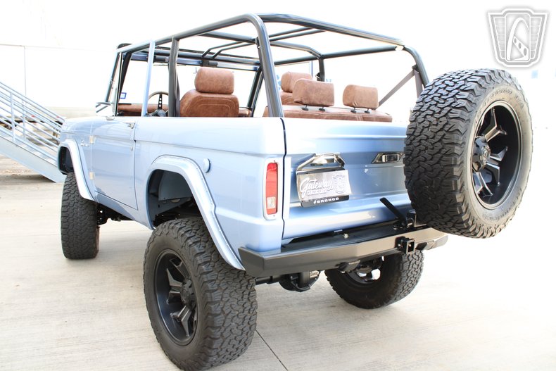 1970 Ford Bronco 15