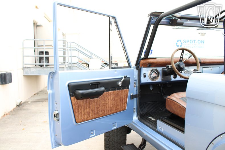 1970 Ford Bronco 17