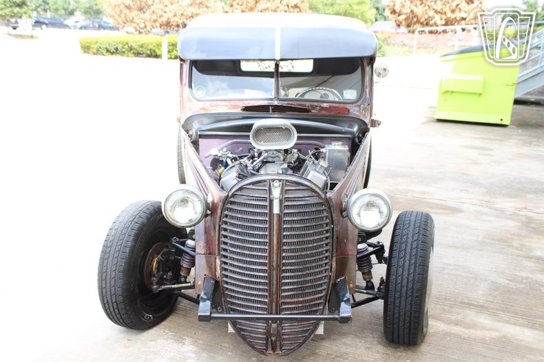 1946 Ford F100 37