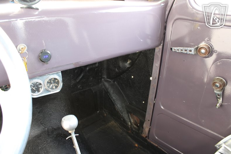 1946 Ford F100 125