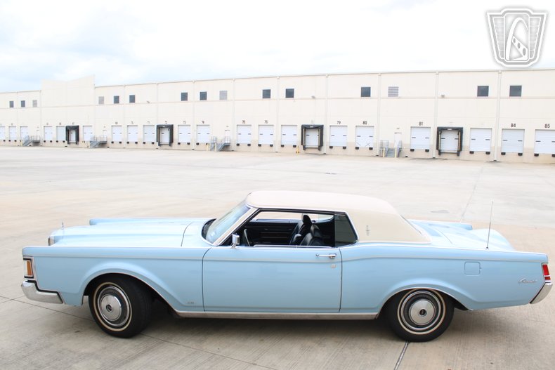 1970 Lincoln Mark III 21