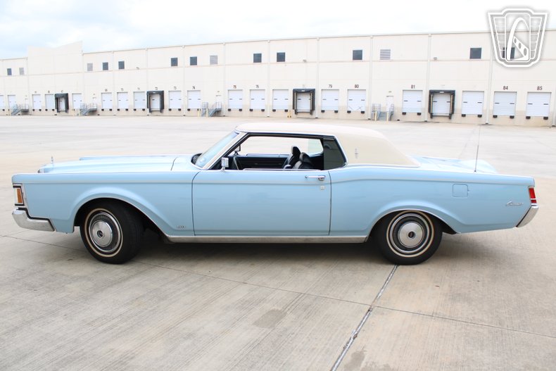 1970 Lincoln Mark III 22