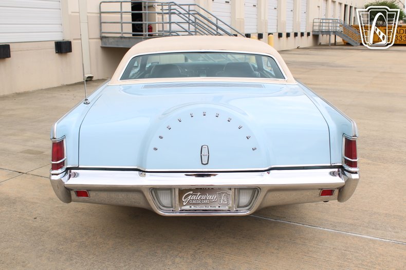 1970 Lincoln Mark III 12