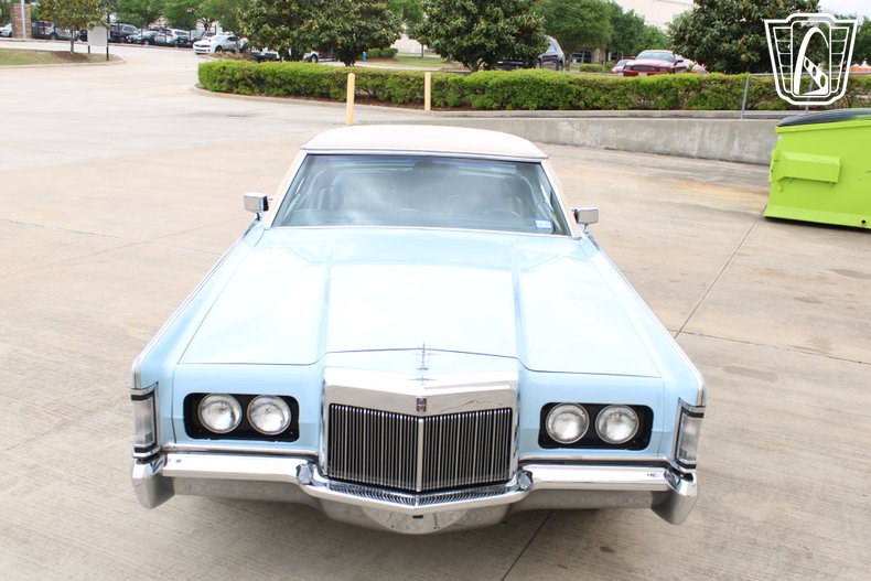 1970 Lincoln Mark III 35