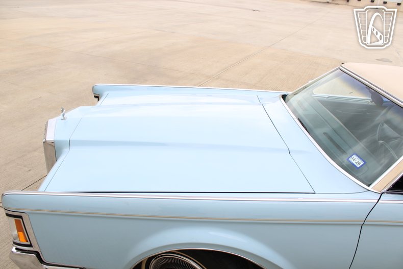 1970 Lincoln Mark III 41