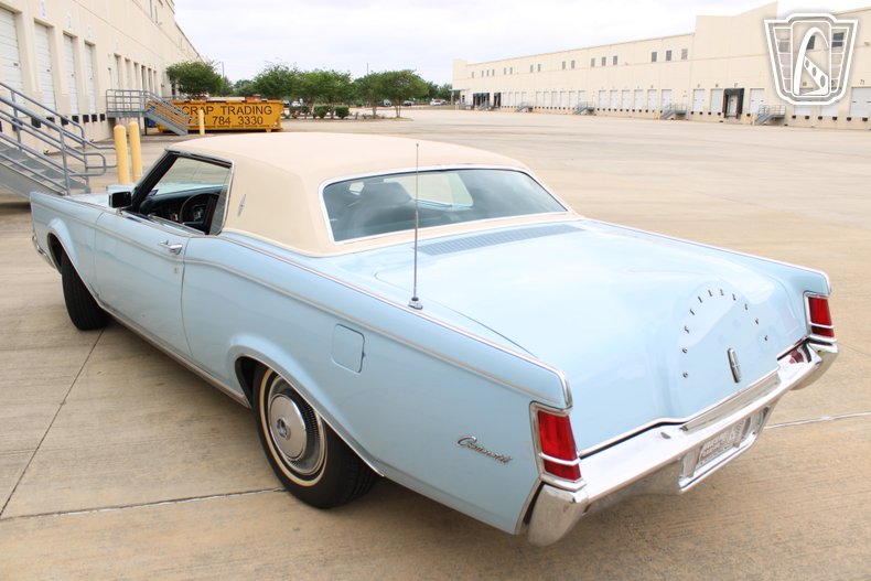 1970 Lincoln Mark III 15