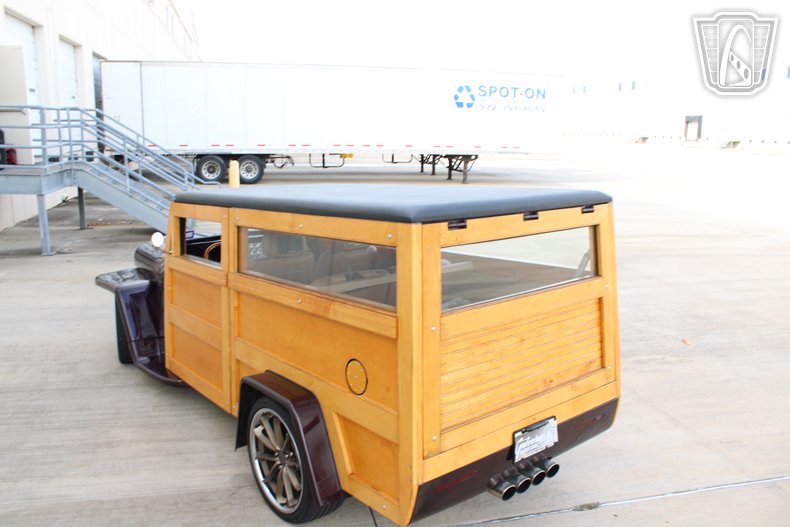 1951 Willys Woody 23