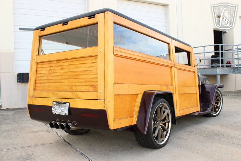1951 Willys Woody 30