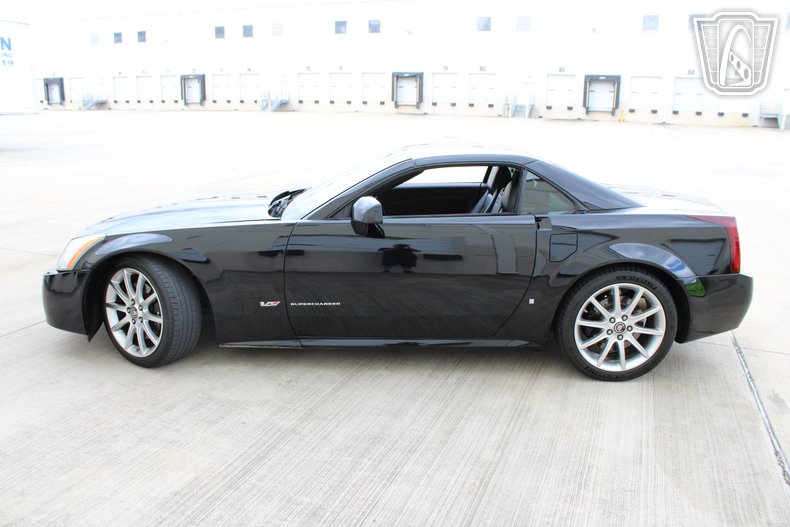 2006 Cadillac XLR-V 28