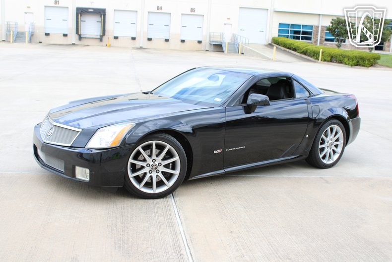2006 Cadillac XLR-V 26