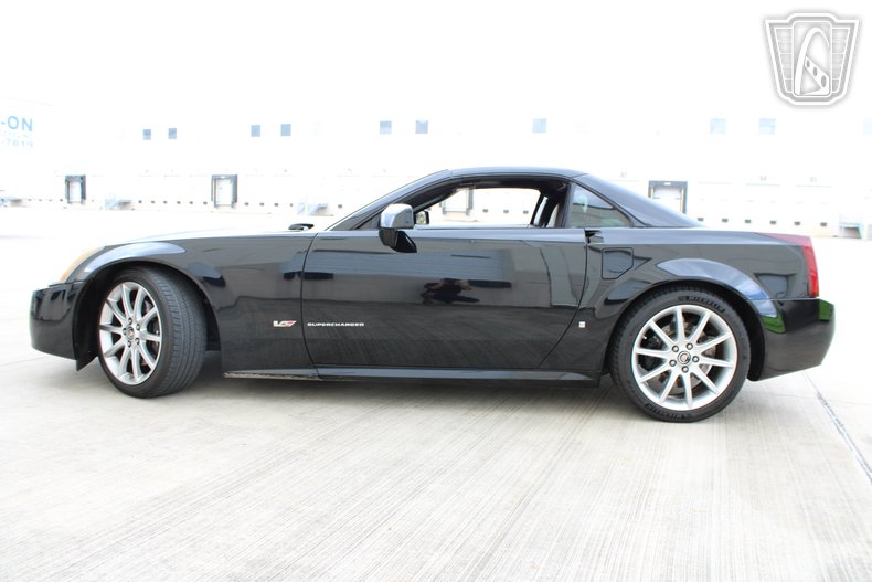 2006 Cadillac XLR-V 29