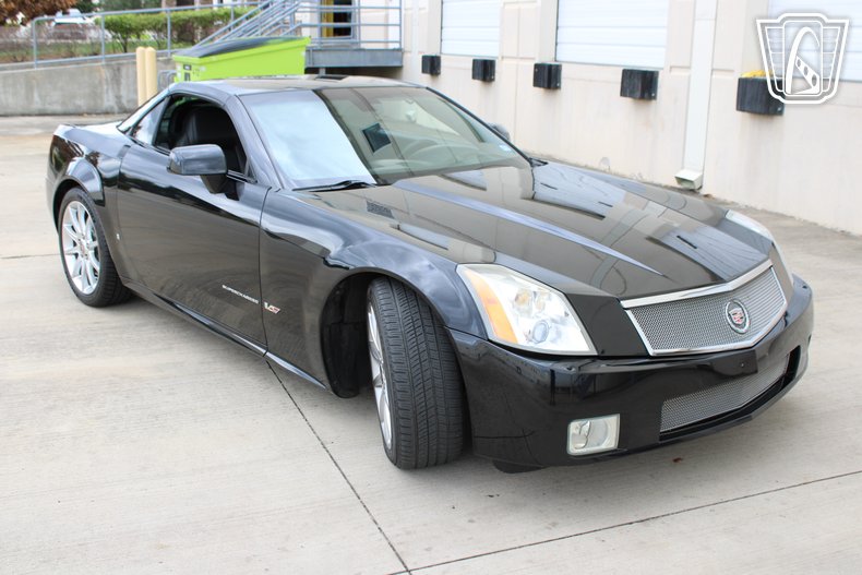 2006 Cadillac XLR-V 43
