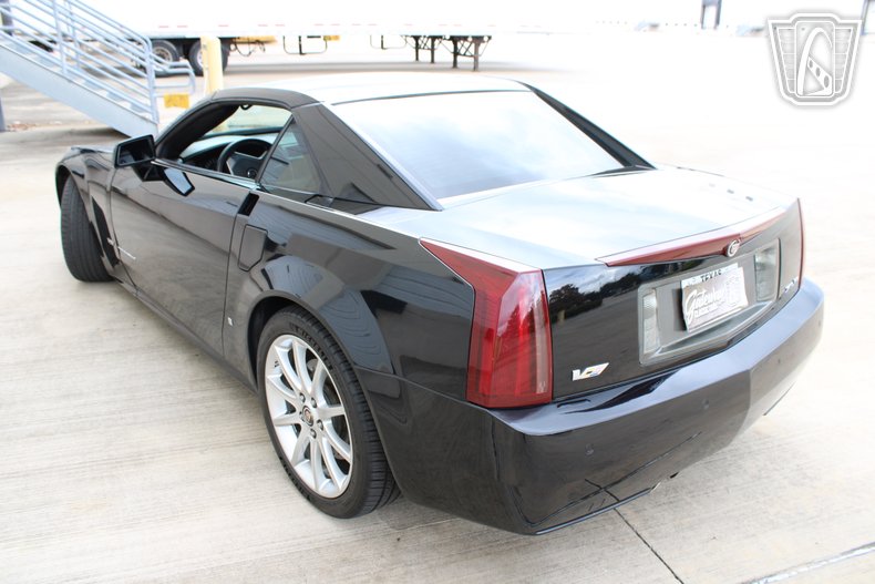 2006 Cadillac XLR-V 15