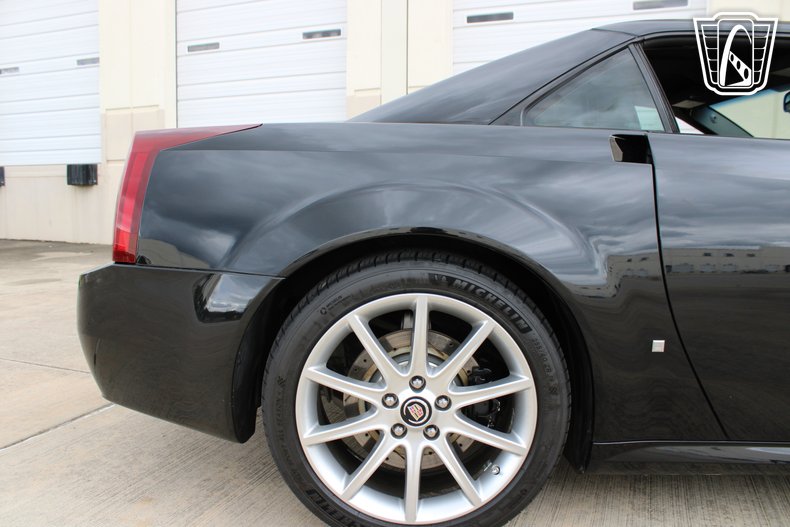 2006 Cadillac XLR-V 58