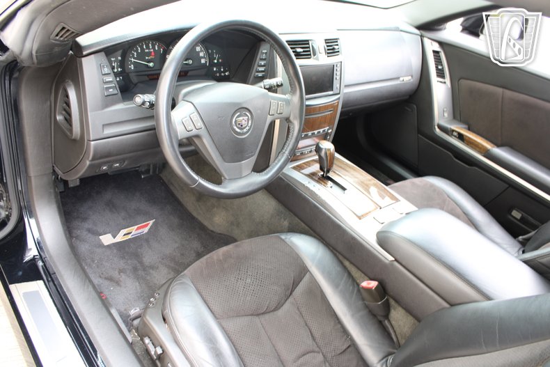 2006 Cadillac XLR-V 110