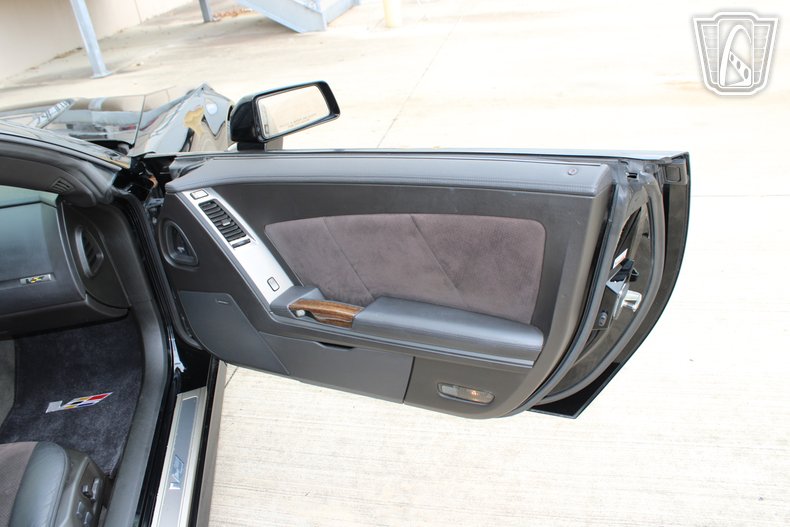 2006 Cadillac XLR-V 18