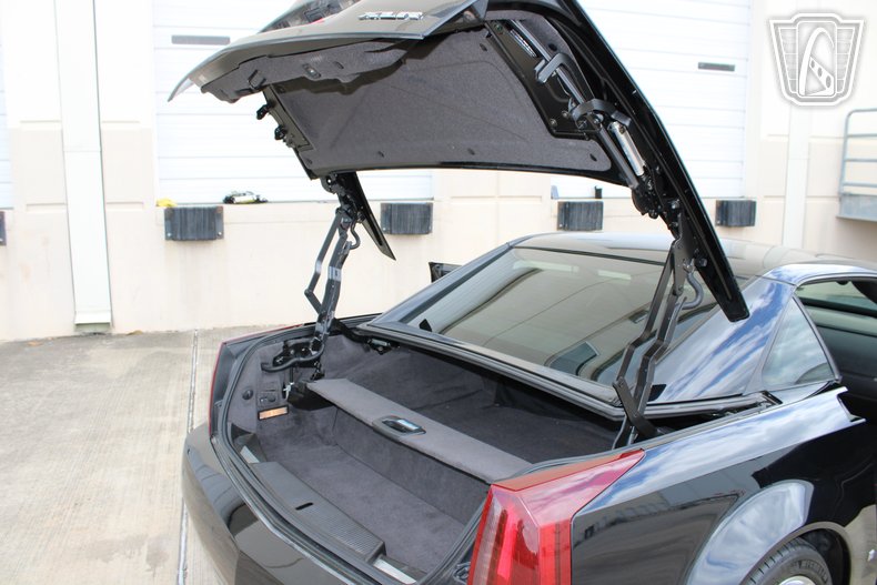 2006 Cadillac XLR-V 137