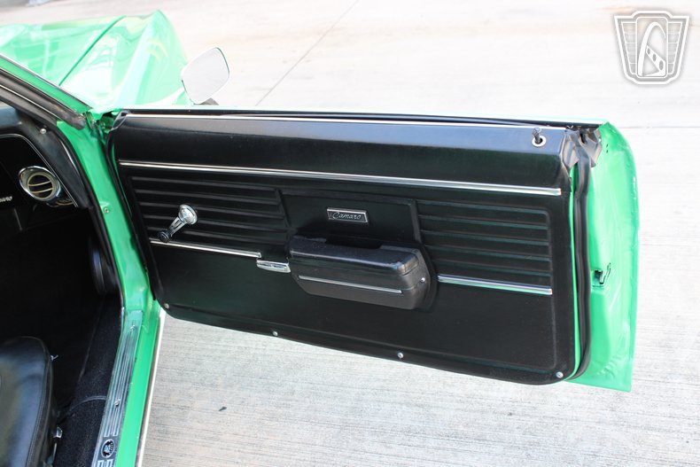 1968 Chevrolet Camaro 18