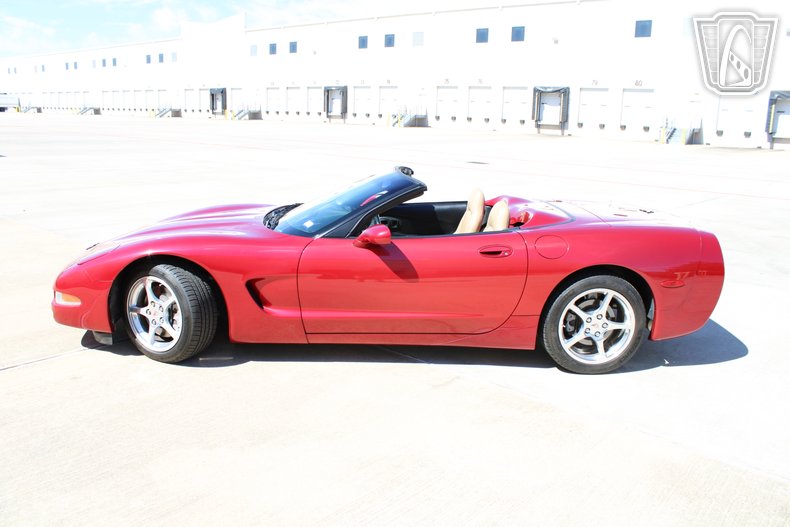 2000 Chevrolet Corvette 2
