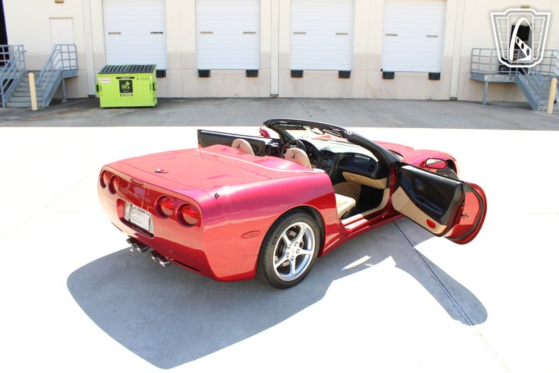 2000 Chevrolet Corvette 24
