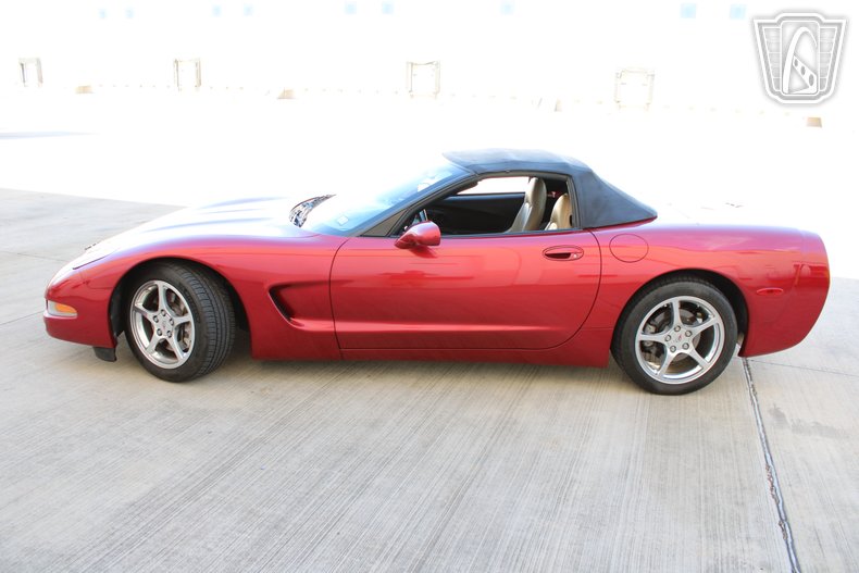 2000 Chevrolet Corvette 28